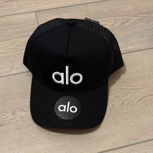 ALO Yoga Black Mesh Cap